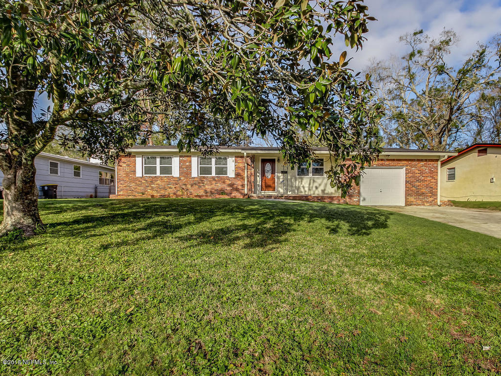 7404 Hennessy Road Jacksonville, FL 32244 - Photo 5 of 32 Front of Home