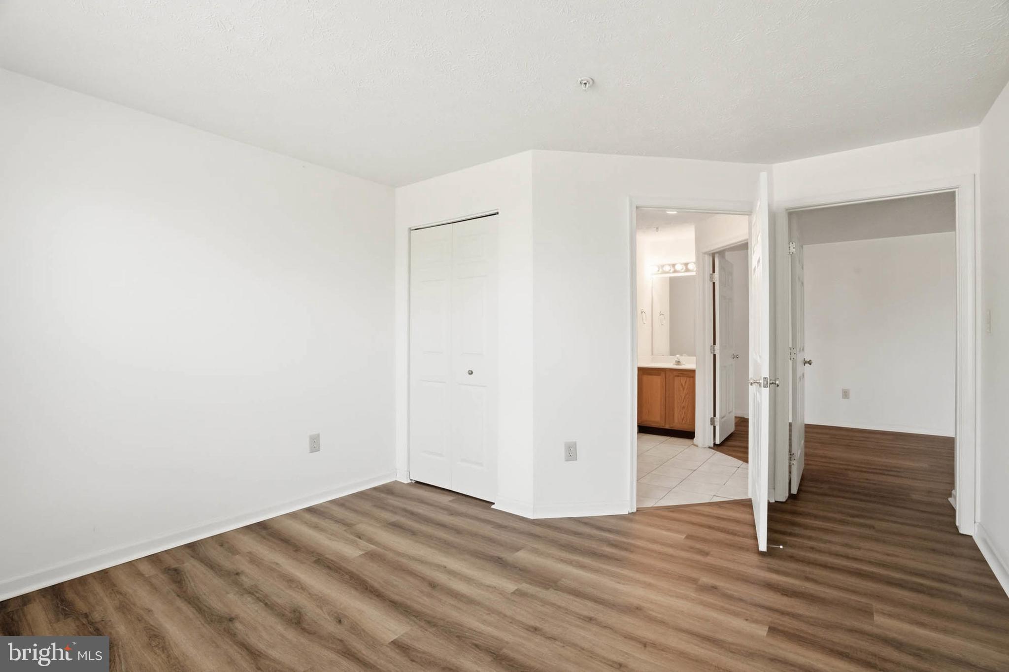 699 Winding Stream Way, Unit 102 Odenton, MD 21113 - Photo 19 of 30 Bedroom 2 w/ attached bath