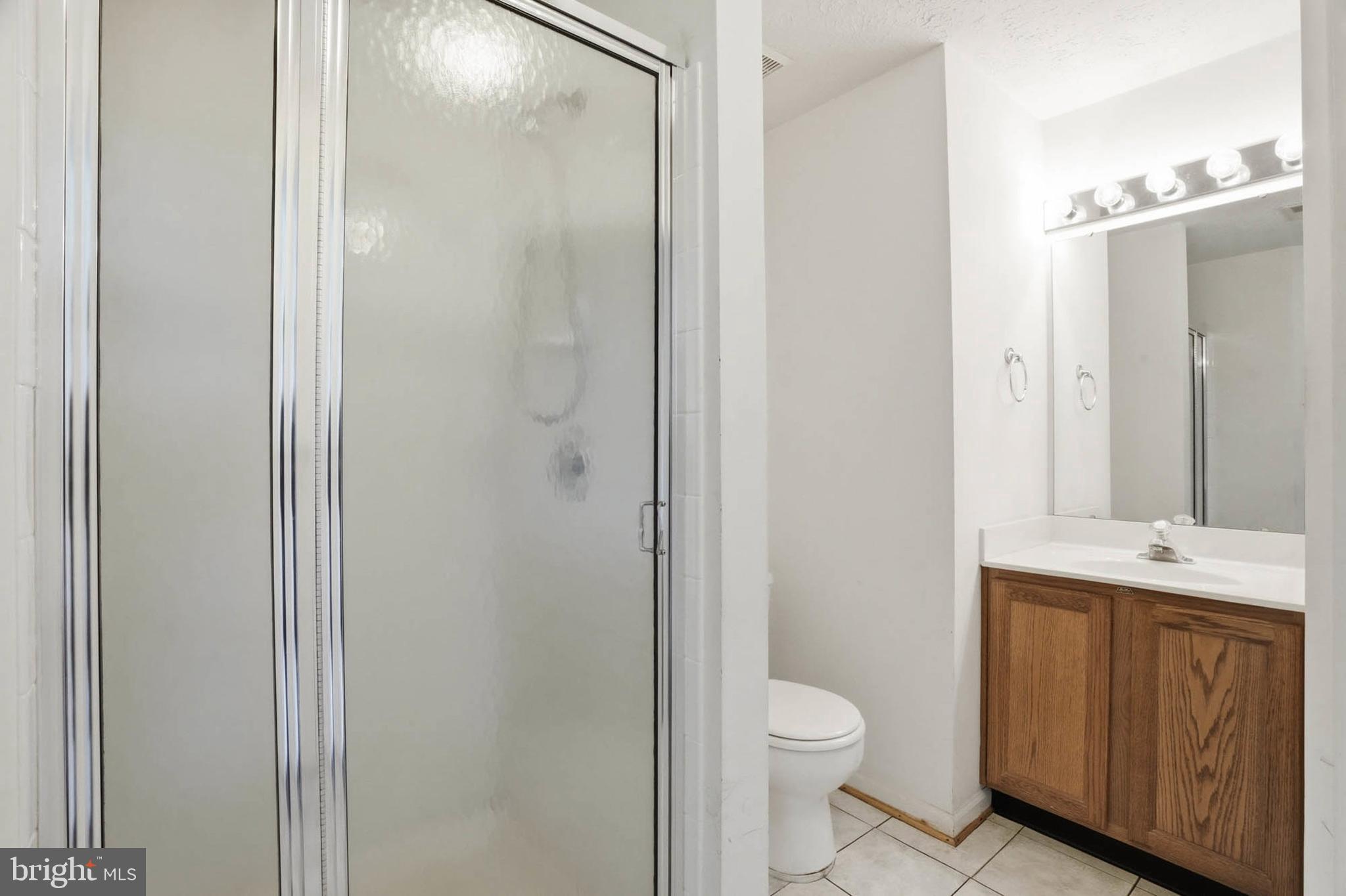 699 Winding Stream Way, Unit 102 Odenton, MD 21113 - Photo 20 of 30 Full Bath