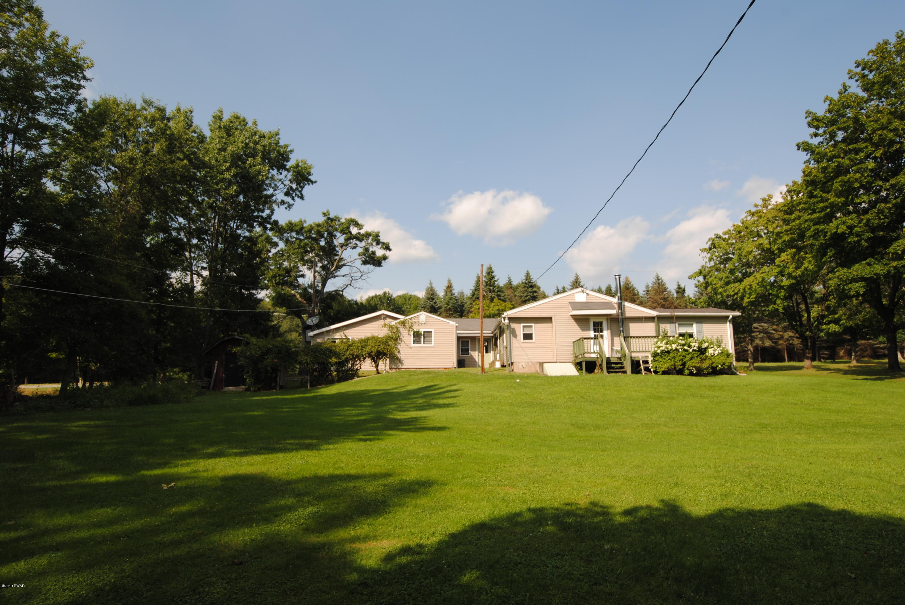 835 Long Ridge Road Hawley, PA 18428 - Photo 25 of 39