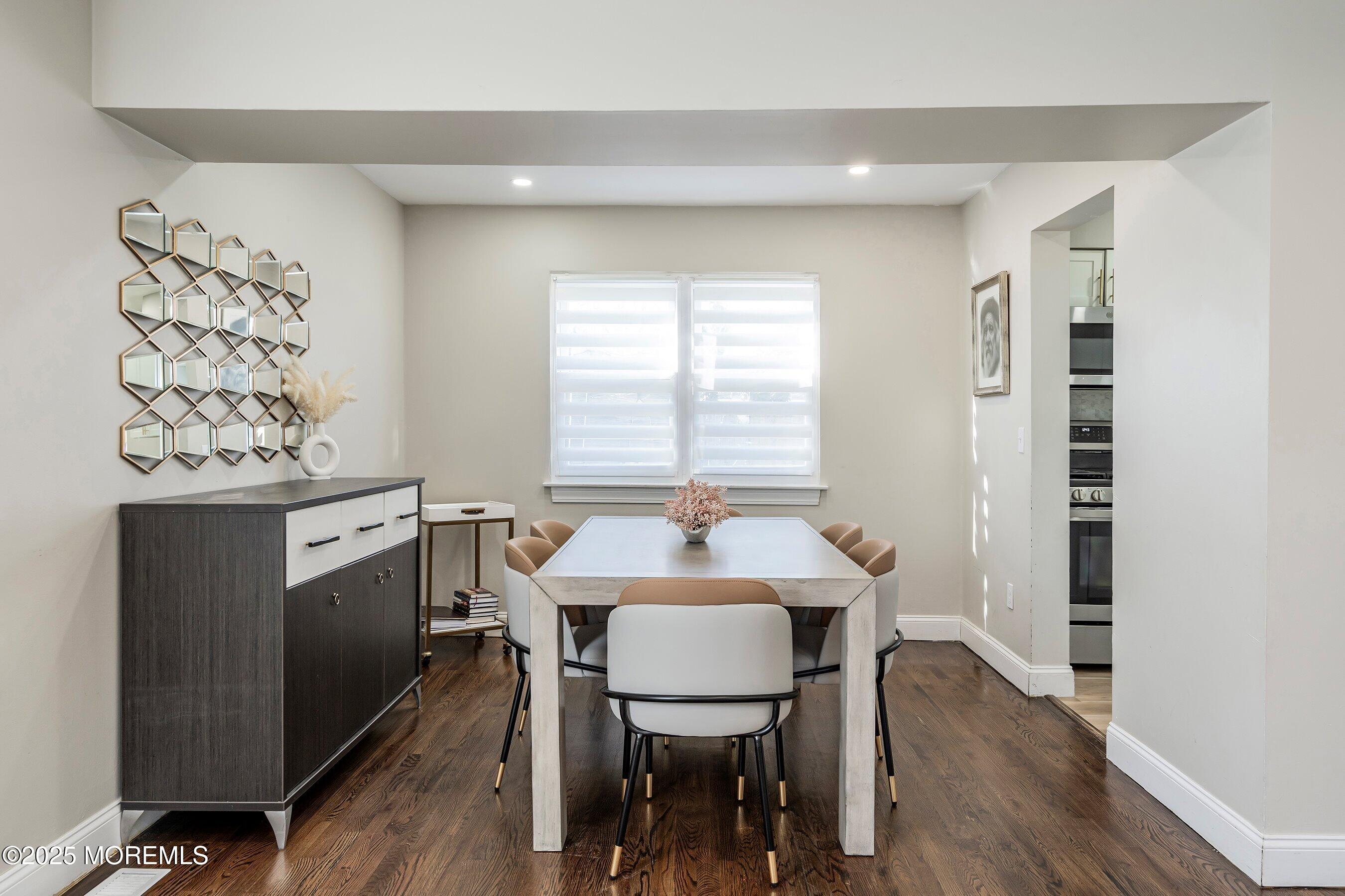 29 Fox Drive Jackson, NJ 08527 - Photo 12 of 41 11-DIning 1B