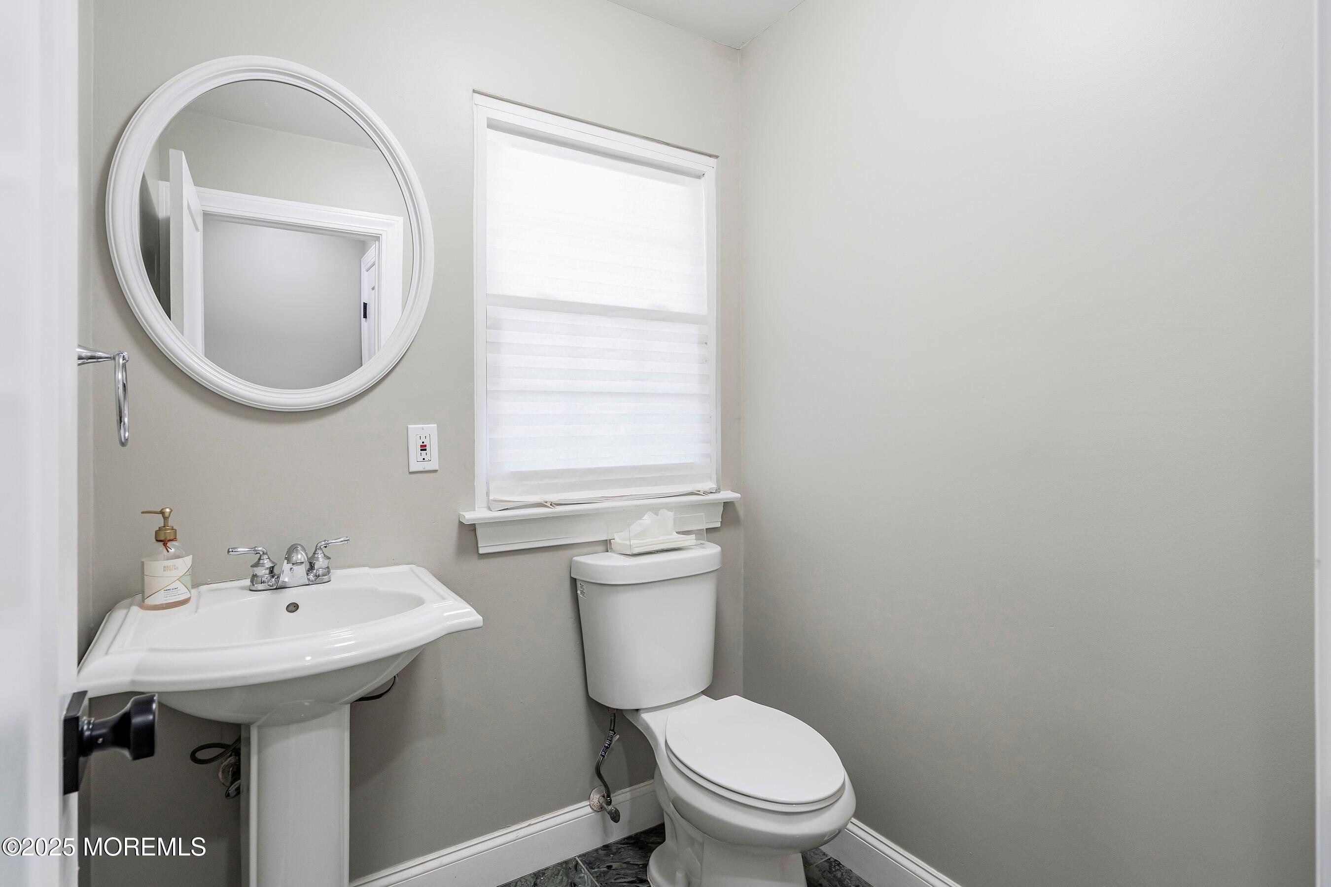 29 Fox Drive Jackson, NJ 08527 - Photo 19 of 41 18-Bath 1