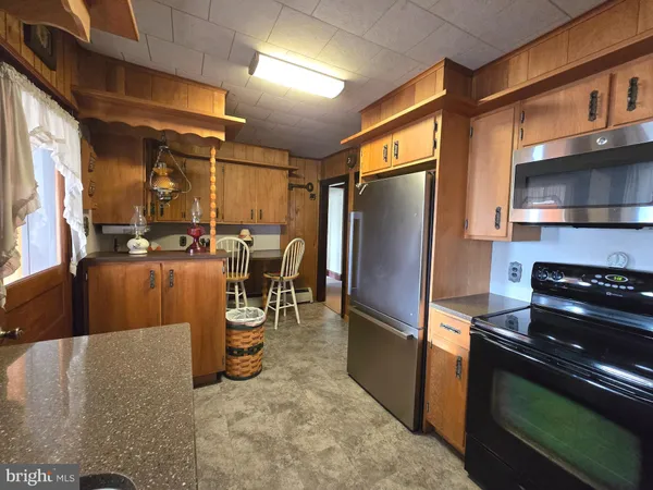 $230,000 | 3424 Raymond Street, Reading, PA 19605