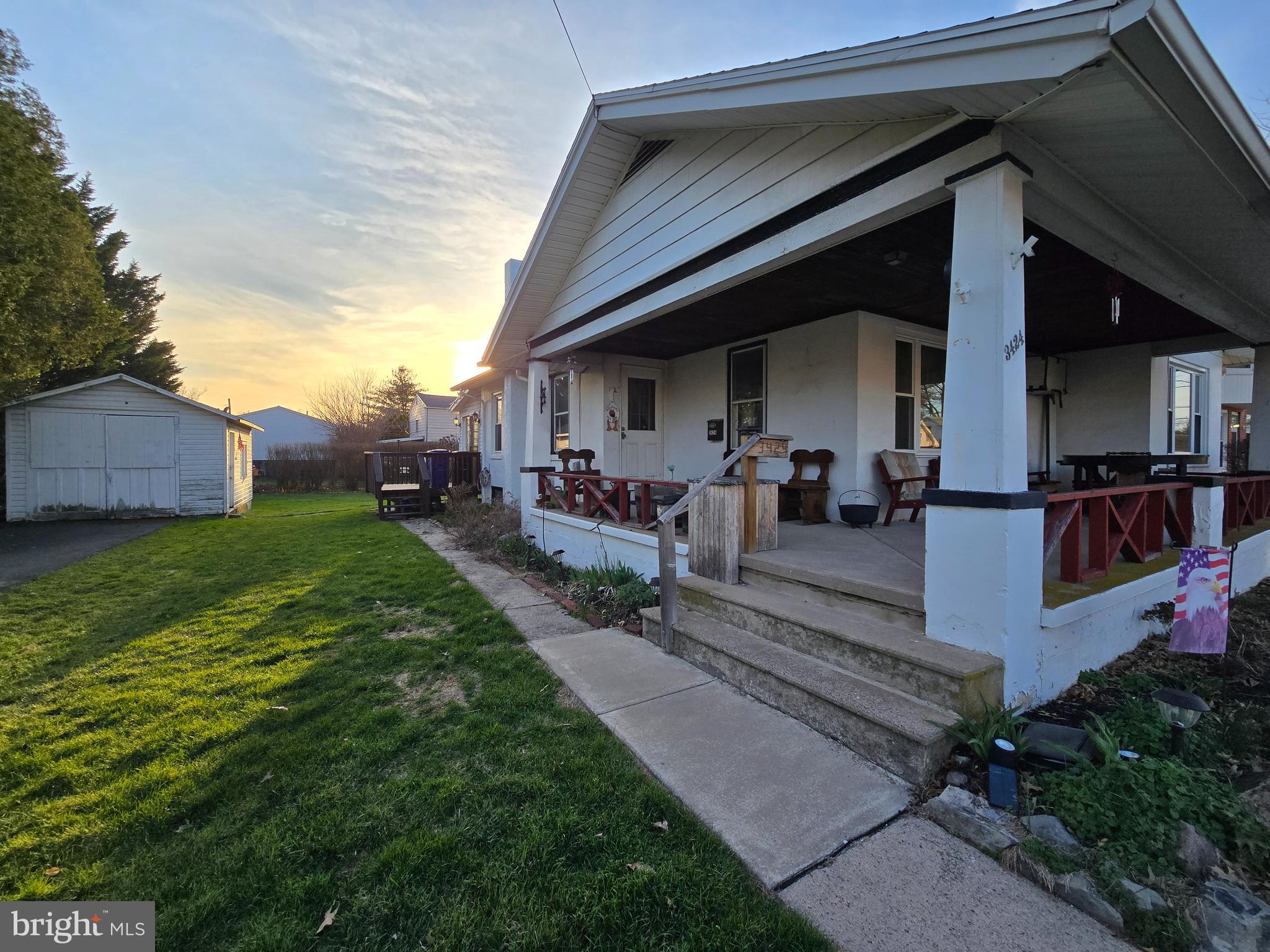 3424 Raymond Street Reading, PA 19605 - Photo 26 of 30 Porch