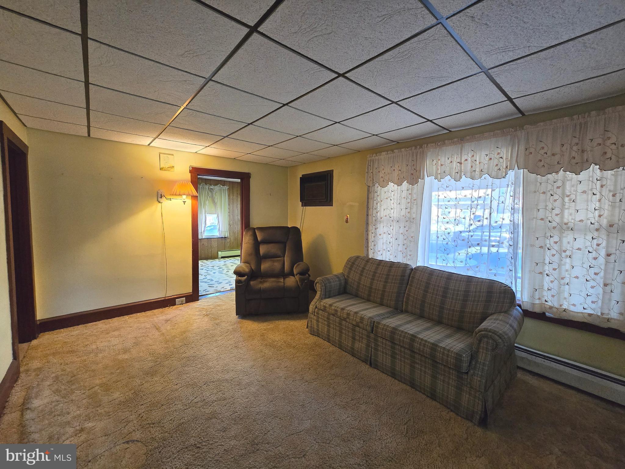 3424 Raymond Street Reading, PA 19605 - Photo 3 of 30 Living Room