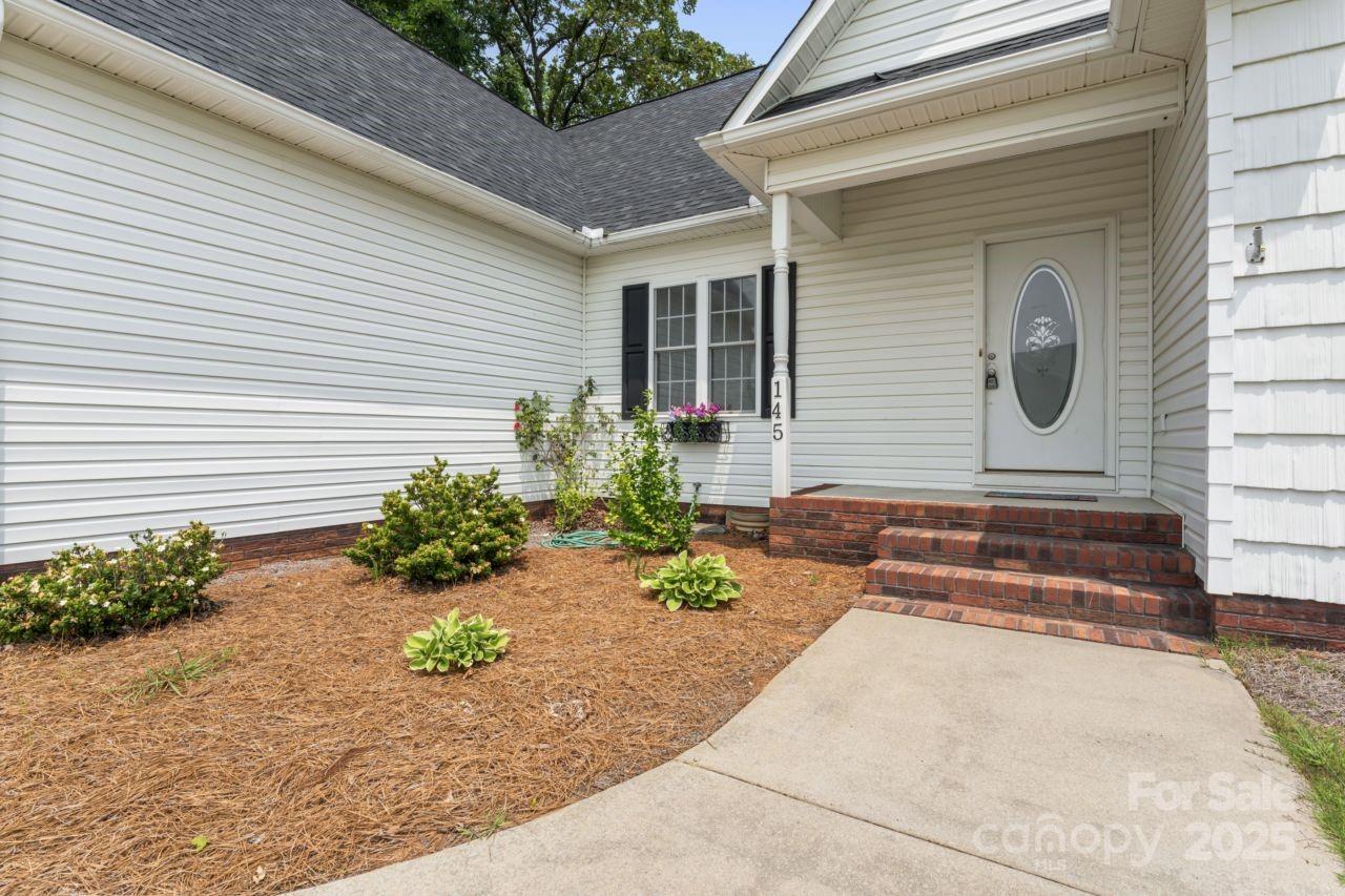 145 McBride Drive Rockwell, NC 28138 - Photo 3 of 38