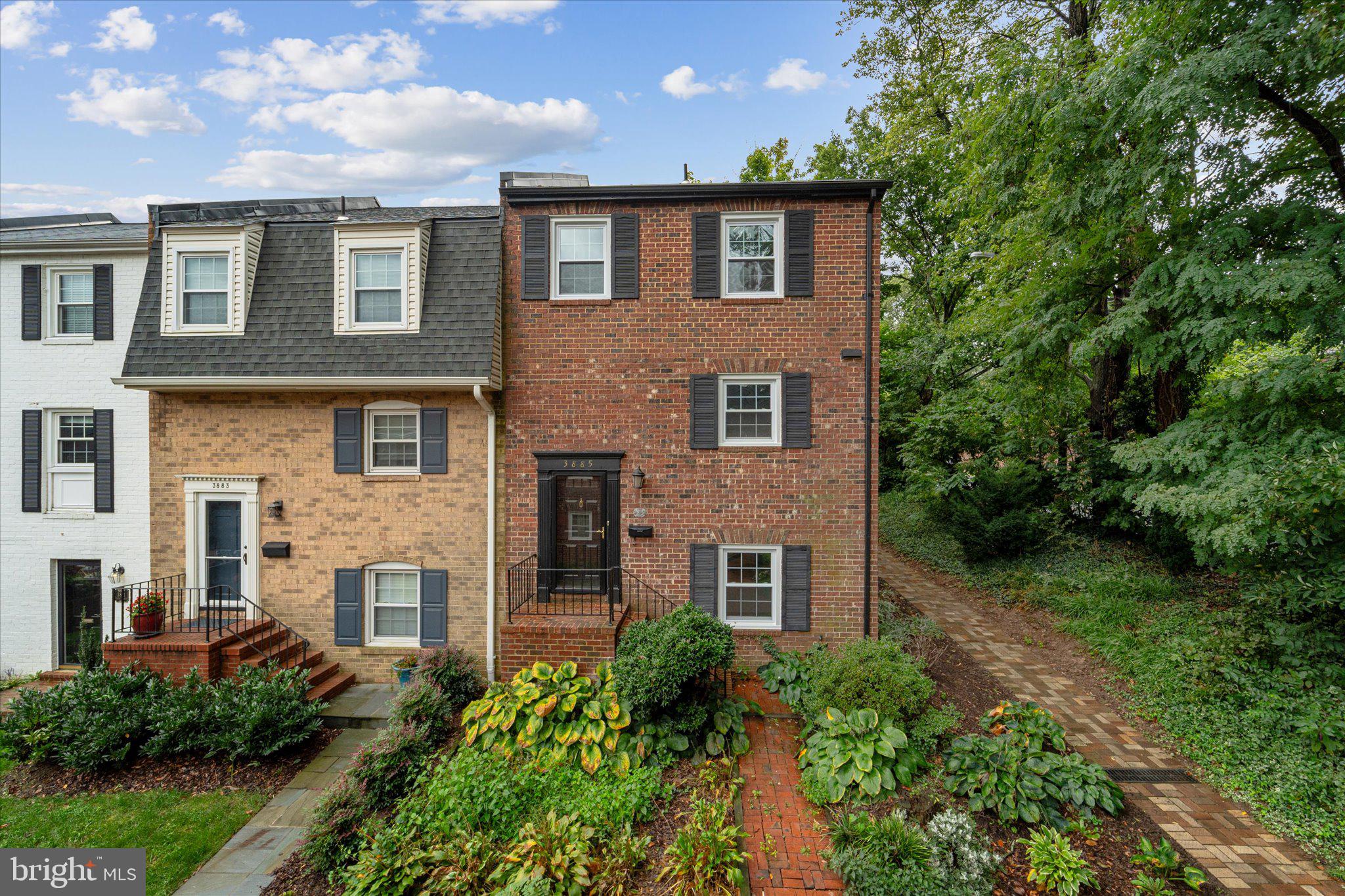 3885 Chain Bridge Road Fairfax, VA 22030 - Photo 2 of 50