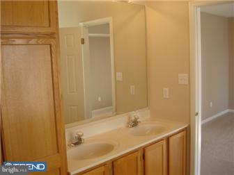 309 Welsh Circle Chester Springs, PA 19425 - Photo 7 of 10 Bathroom