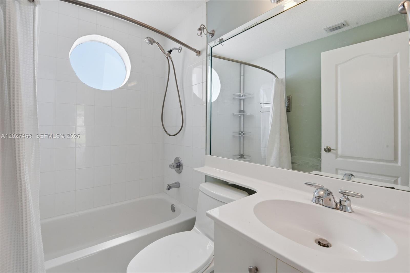 10180 Southwest 88th Street, Unit 403 Miami, FL 33176 - Photo 12 of 25 Full bath downstairs