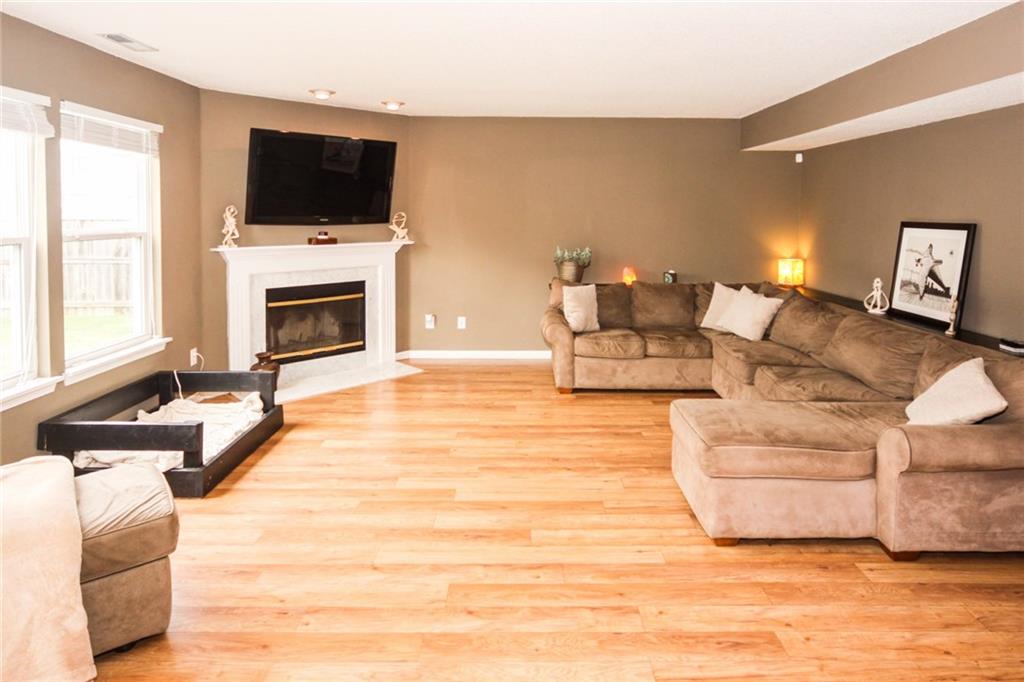 10787 Running Brook Road Indianapolis, IN 46234 - Photo 8 of 24 Gallery Image 8
