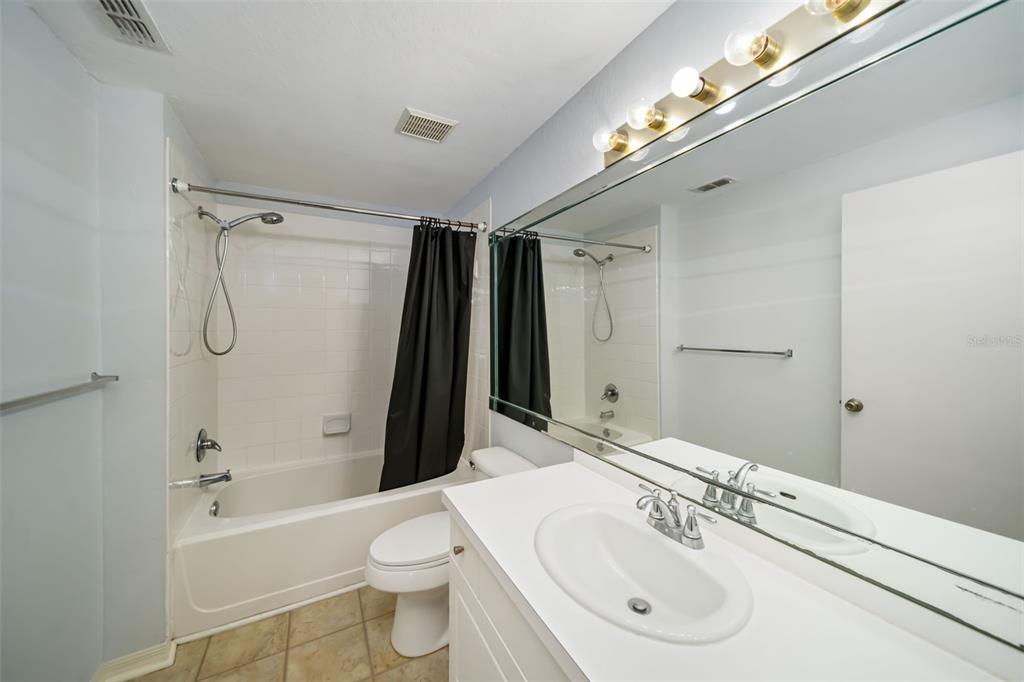 5134 Northridge Road, Unit 206 Sarasota, FL 34238 - Photo 16 of 30