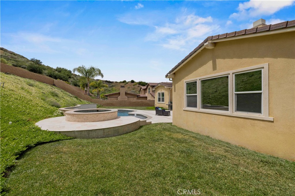 24949 Old Stone Way Stevenson Ranch, CA 91381 - Photo 109 of 111