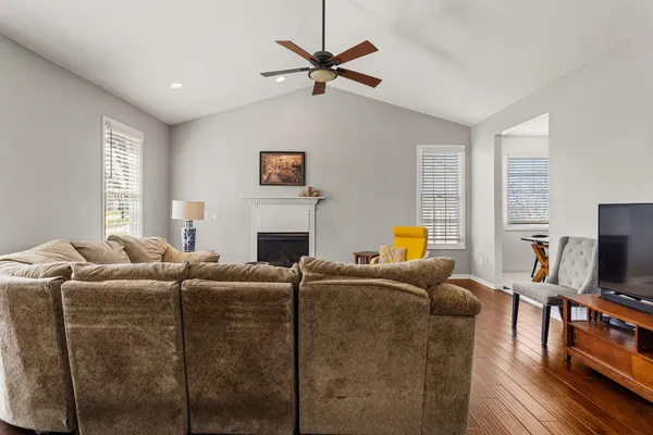 $314,900 | 3920 Trailway Drive, Champaign, IL 61822