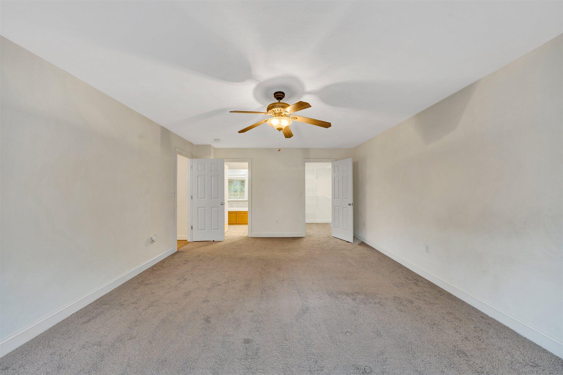 3334 Hidden Oak Road Southwest Roanoke, VA 24018 - Photo 22 of 37 22-Shows Great 3334 Hidden Oak Rd SW-22