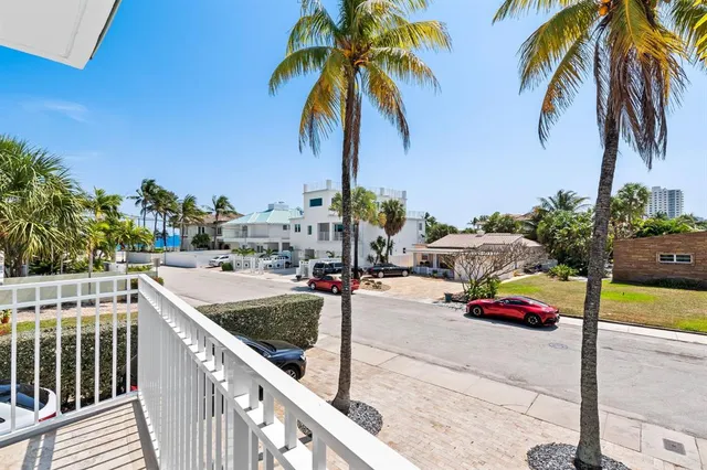 $2,320,000 | 3321 Northeast 16th Court, Fort Lauderdale, FL 33305