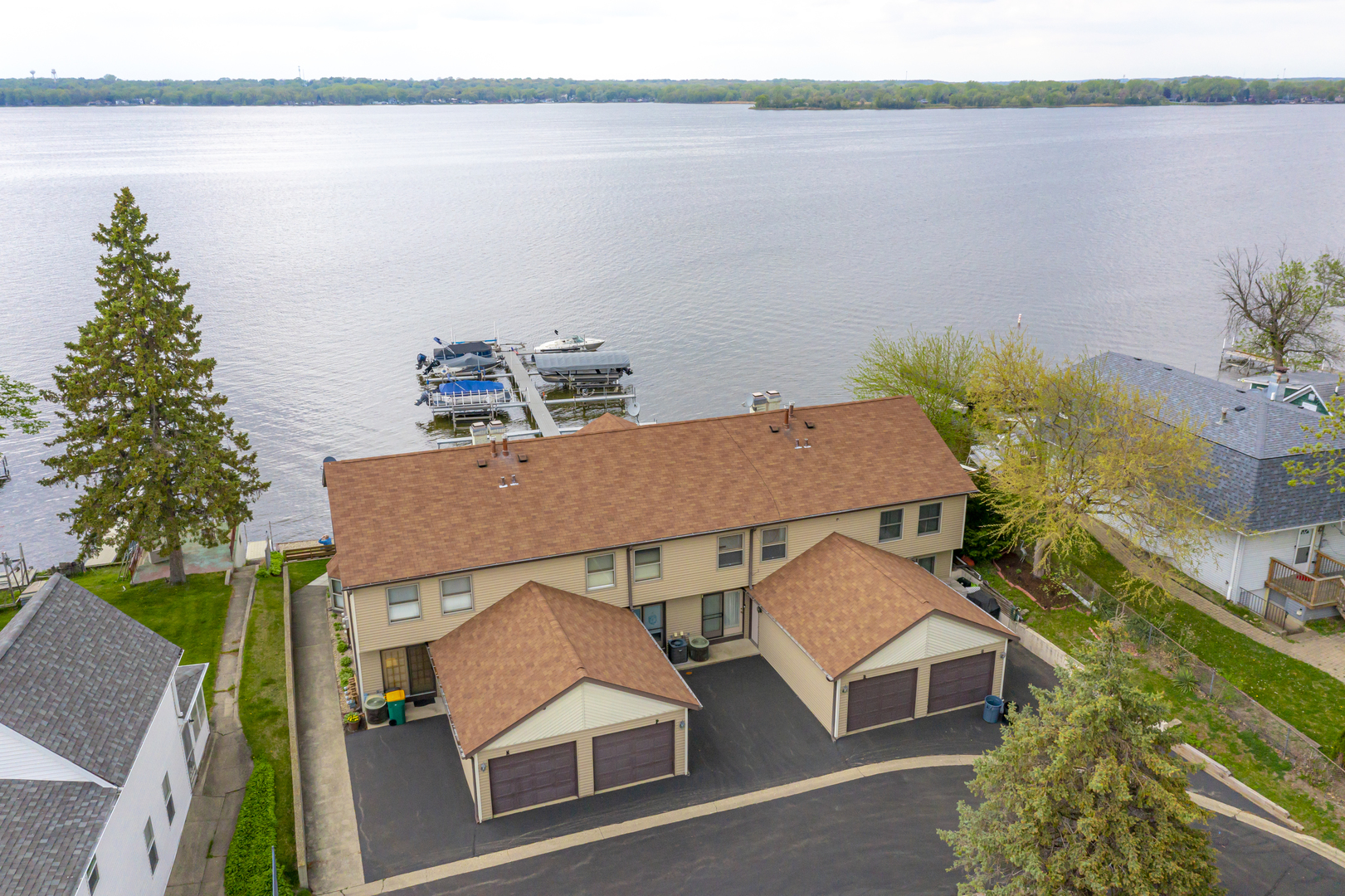 150 Eagle Point Road, Unit R Fox Lake, IL 60020 - Photo 18 of 21