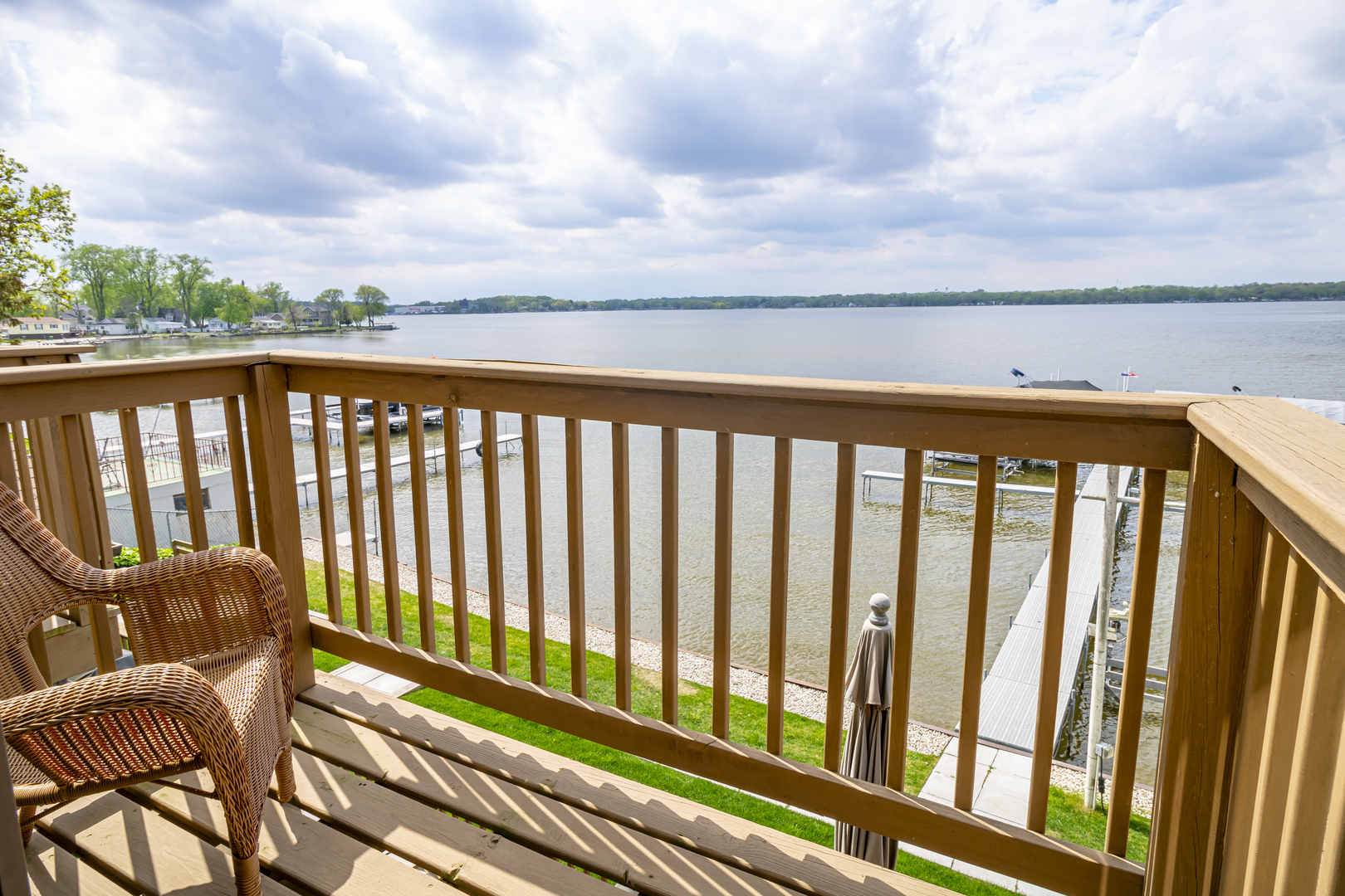 150 Eagle Point Road, Unit R Fox Lake, IL 60020 - Photo 10 of 21
