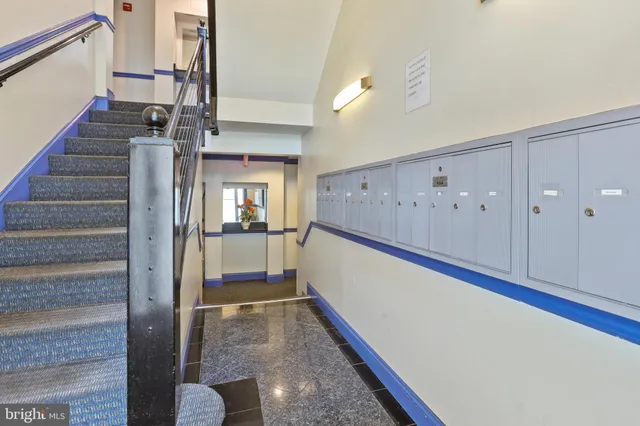 $2,100 | 410 15th Street Northeast, Unit 24, Washington, DC 20002