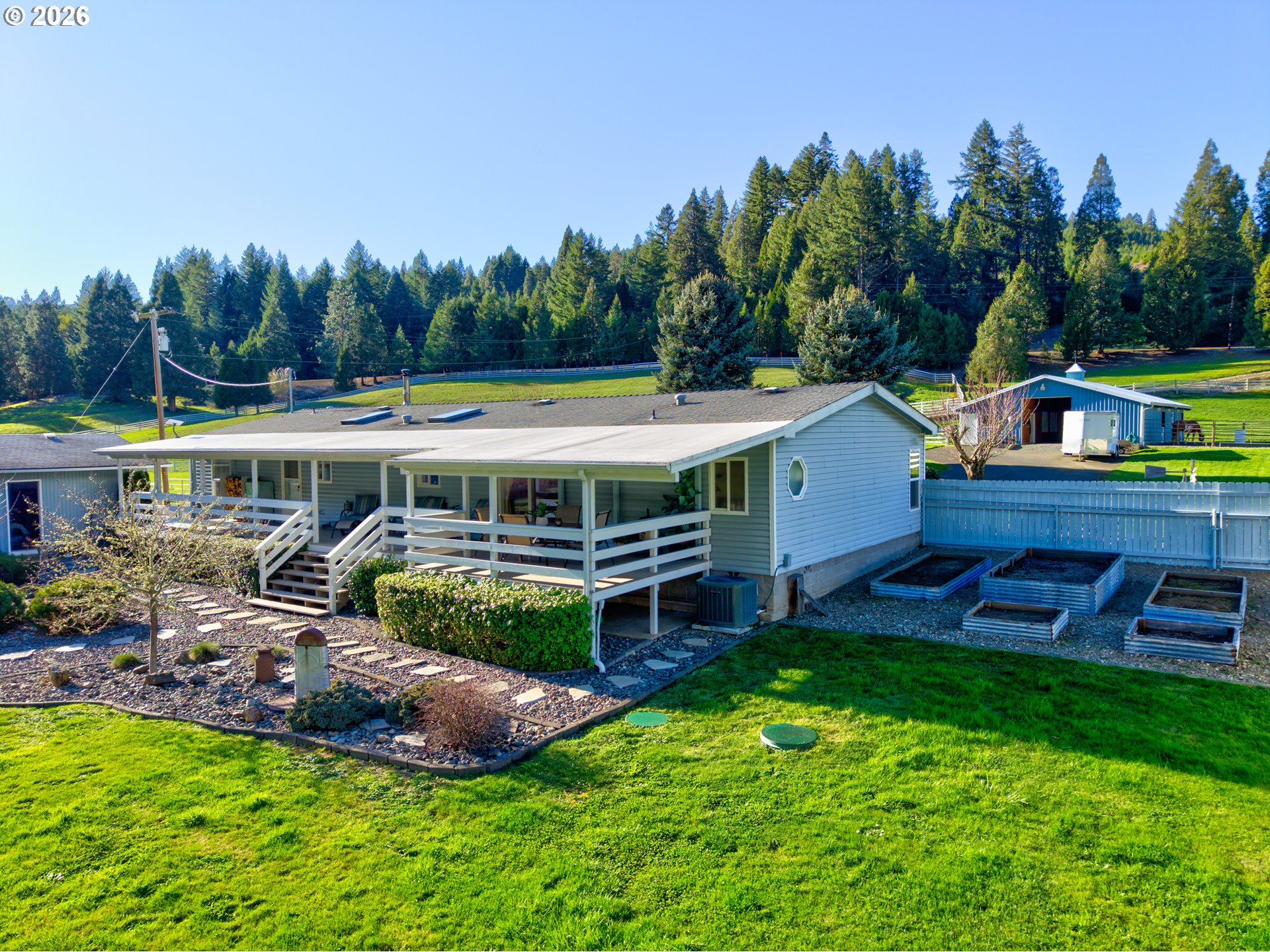 11119 North Myrtle Road Myrtle Creek, OR 97457 - Photo 33 of 48