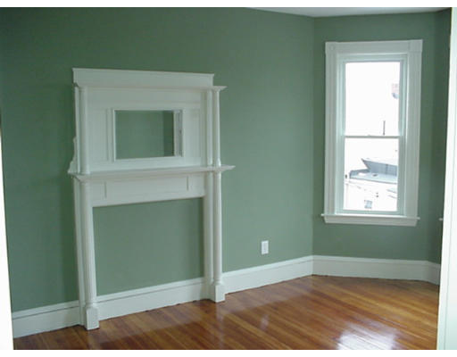 12-2 Oliver Road, Unit 2 Watertown, MA 02472 - Photo 7 of 11