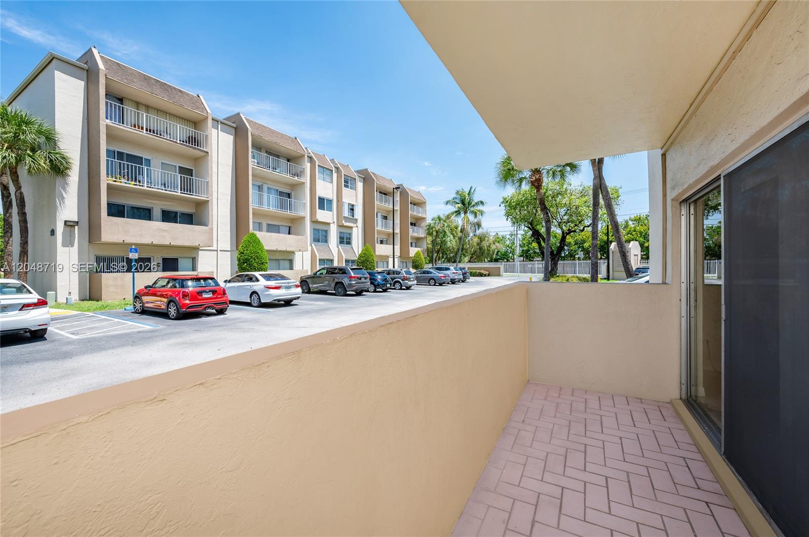 7705 Southwest 86th Street, Unit B114 Miami, FL 33143 - Photo 33 of 34