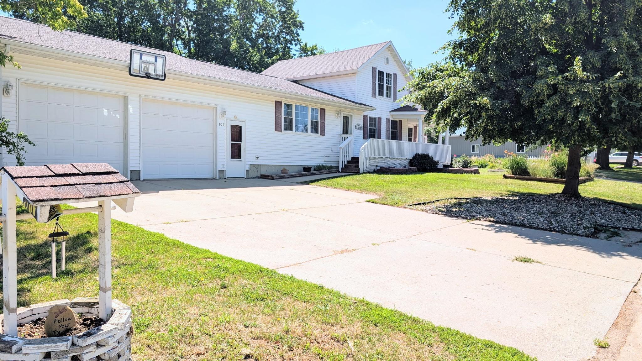 104 Indiana Avenue Adrian, MN 56110 - Photo 27 of 38