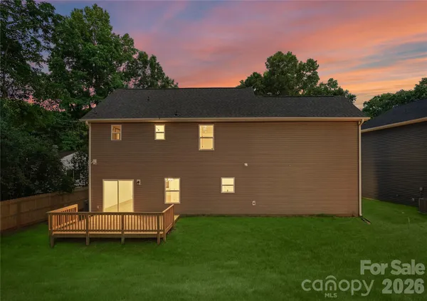 $425,000 | 4809 Eleanor Drive, Charlotte, NC 28208