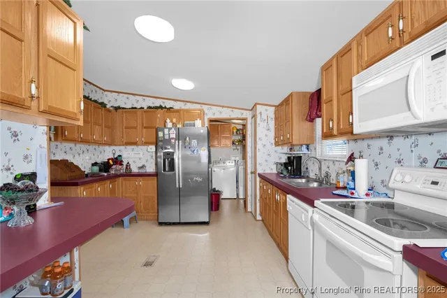 $250,000 | 424 Bullard Road, Autryville, NC 28318