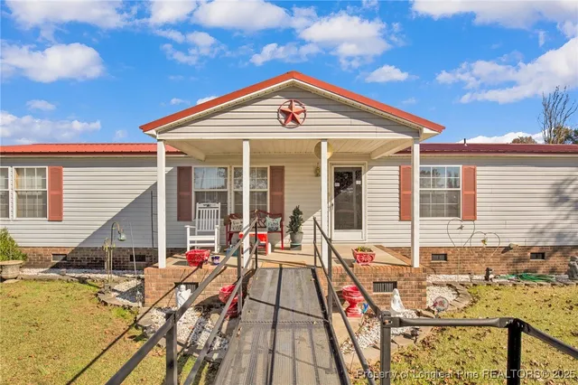 $250,000 | 424 Bullard Road, Autryville, NC 28318