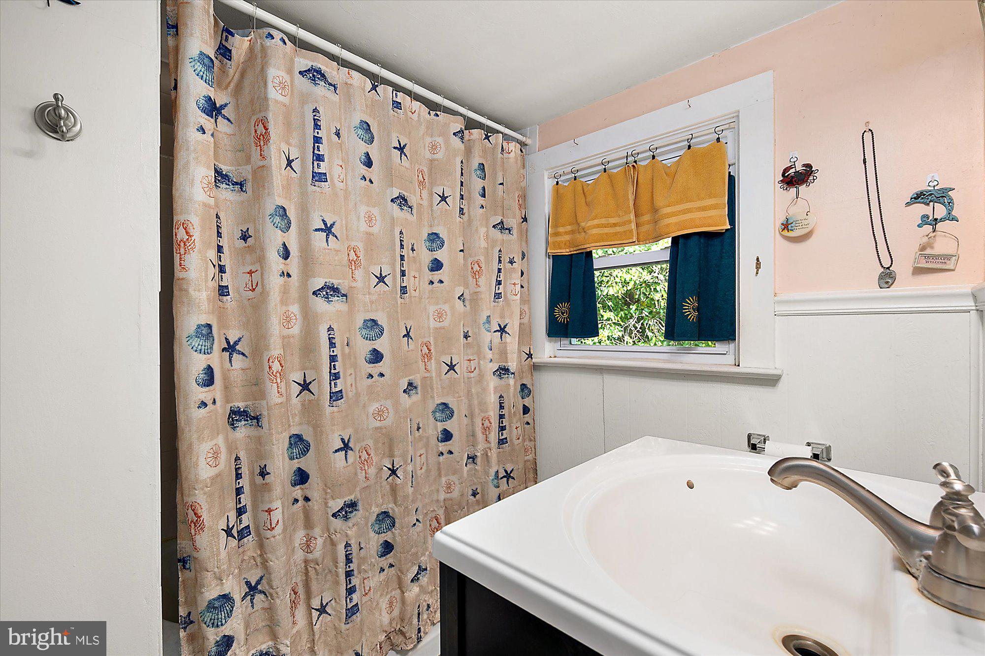 20219 Cedar Beach Road Milford, DE 19963 - Photo 19 of 33 Full Bathroom - 1