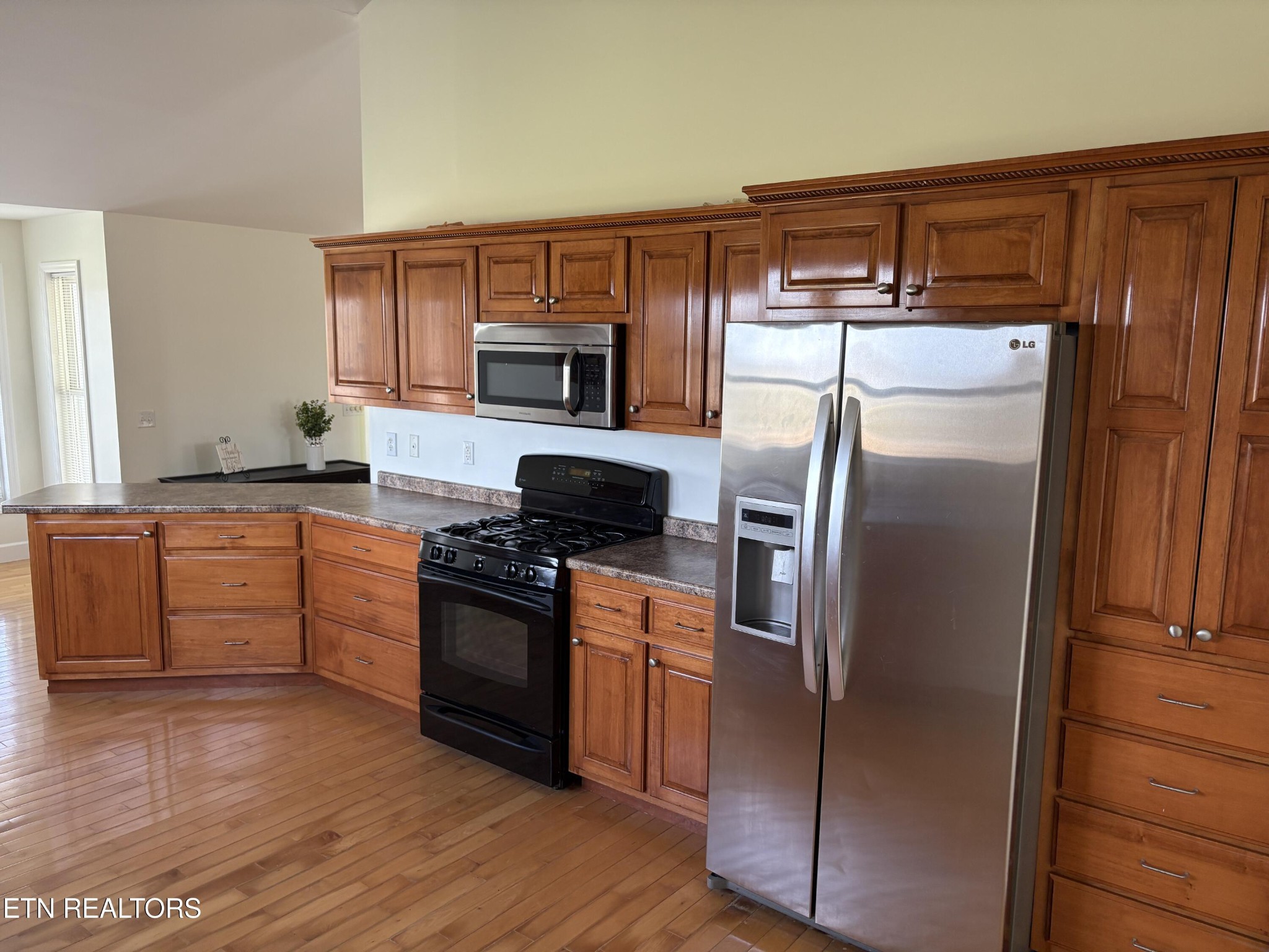 1032 Kendall Smith Road Pikeville, TN 37367 - Photo 5 of 30