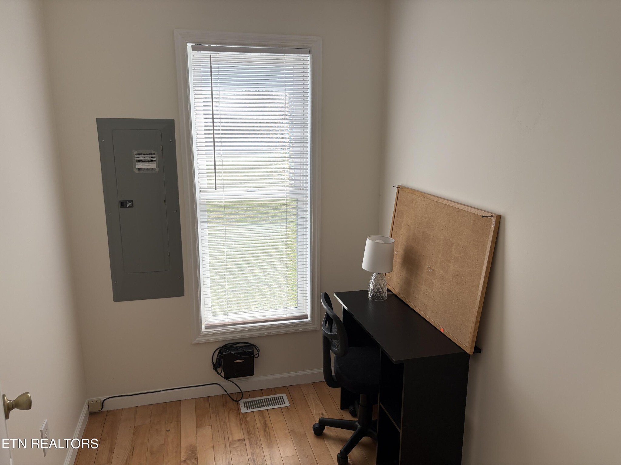 1032 Kendall Smith Road Pikeville, TN 37367 - Photo 9 of 30