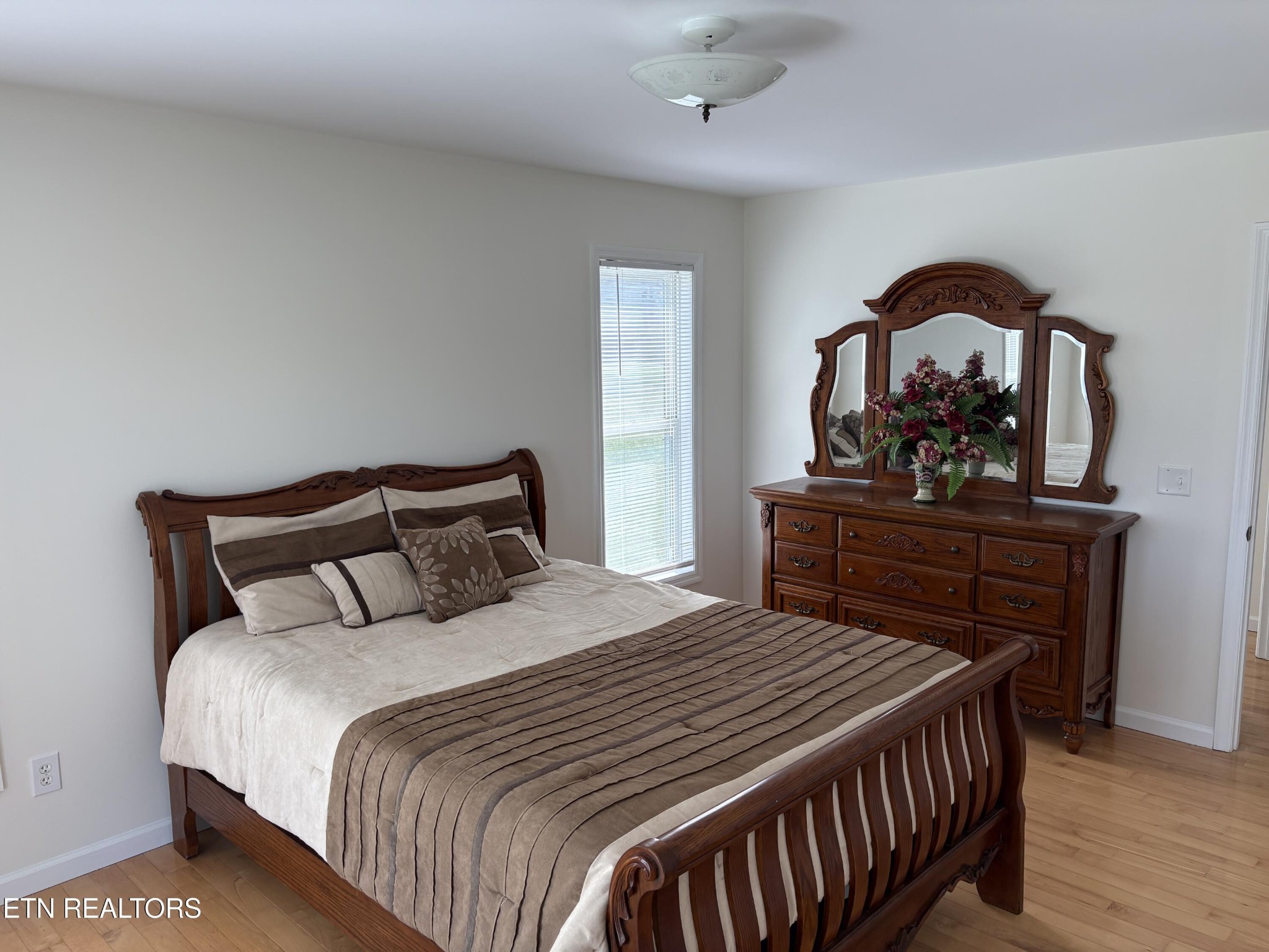 1032 Kendall Smith Road Pikeville, TN 37367 - Photo 10 of 30