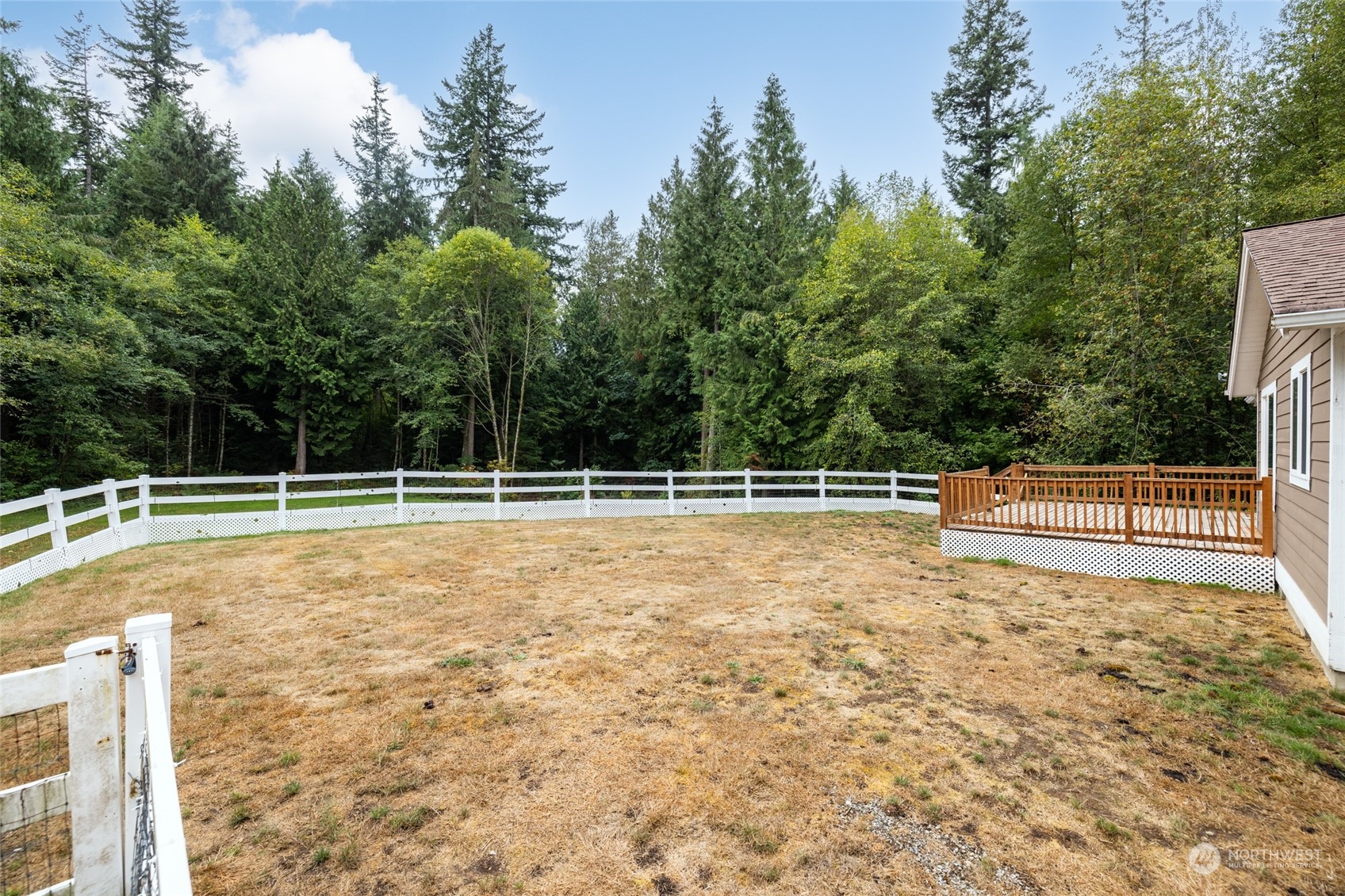 835 Alger Cain Lake Road Sedro-Woolley, WA 98284 - Photo 31 of 38 a view of a tennis court