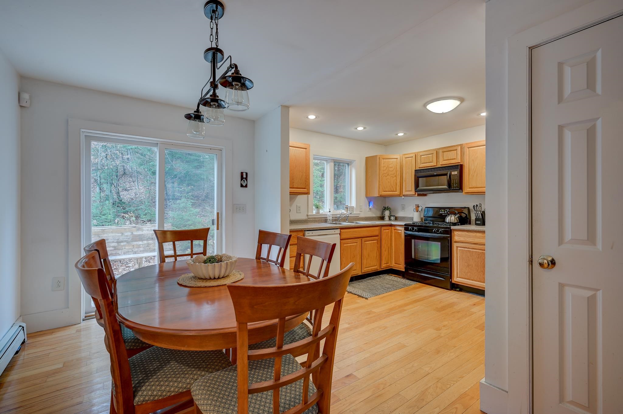 2280 West Side Road Conway, NH 03860 - Photo 11 of 48