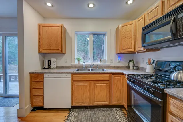 $532,000 | 2280 West Side Road, Conway, NH 03860