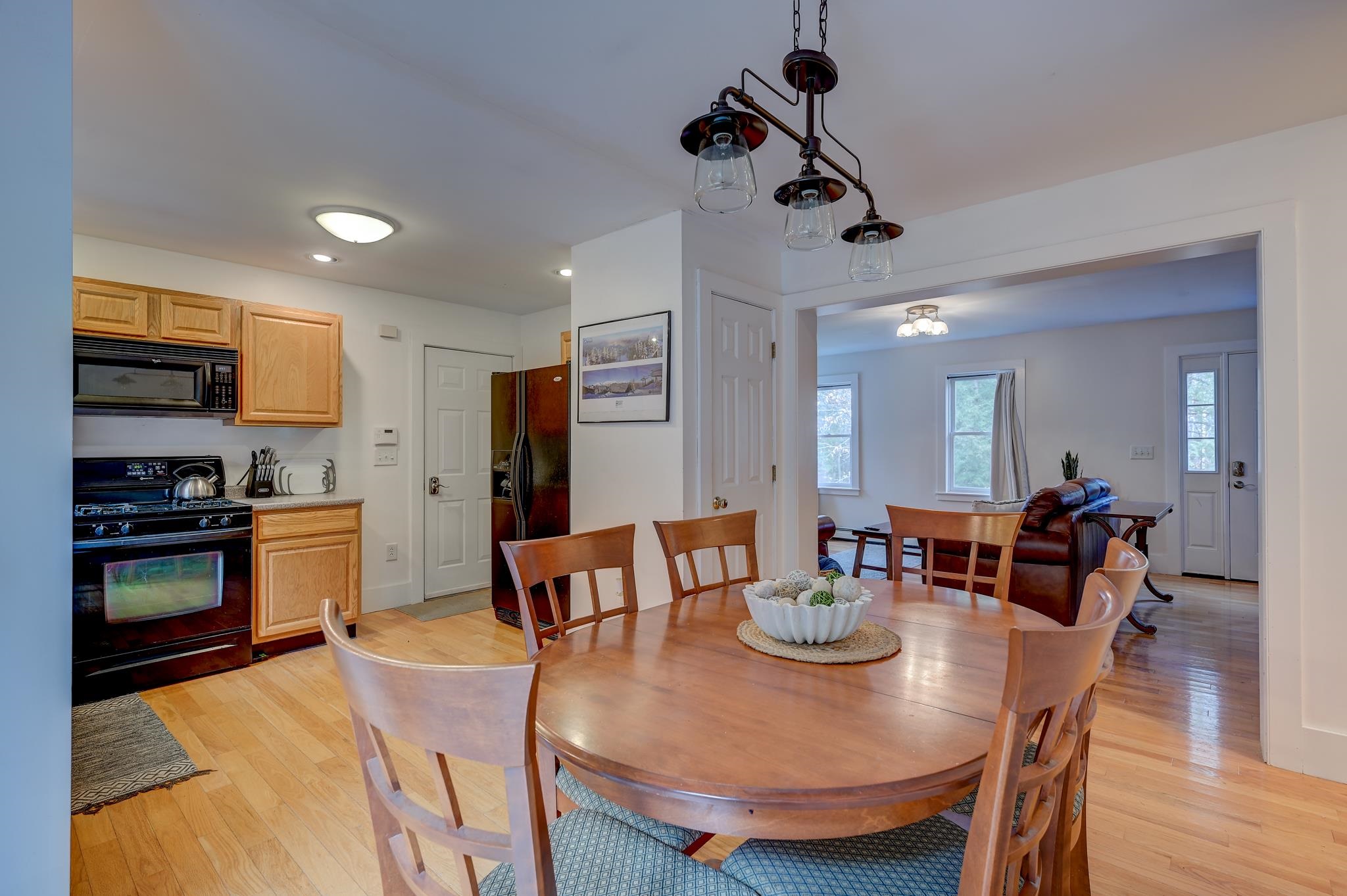 2280 West Side Road Conway, NH 03860 - Photo 9 of 48