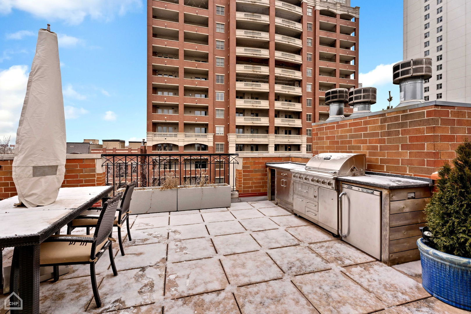841 West Grace Street, Unit 3NE Chicago, IL 60613 - Photo 42 of 50