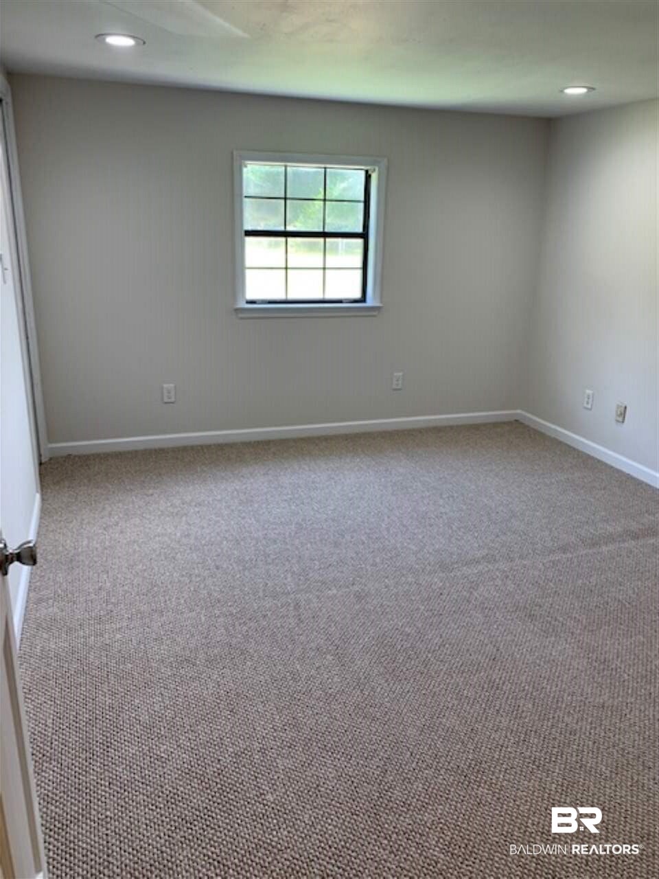 2314 Boykin Boulevard Mobile, AL 36605 - Photo 5 of 15