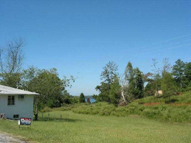 702 Sadlers Creek Road Anderson, SC 29626 - Photo 1 of 3 Gallery Image 1