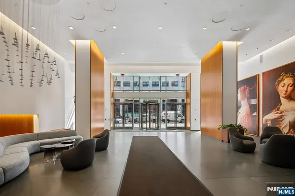 $4,600 | 77 Hudson Street, Unit 4107, Jersey City, NJ 07302