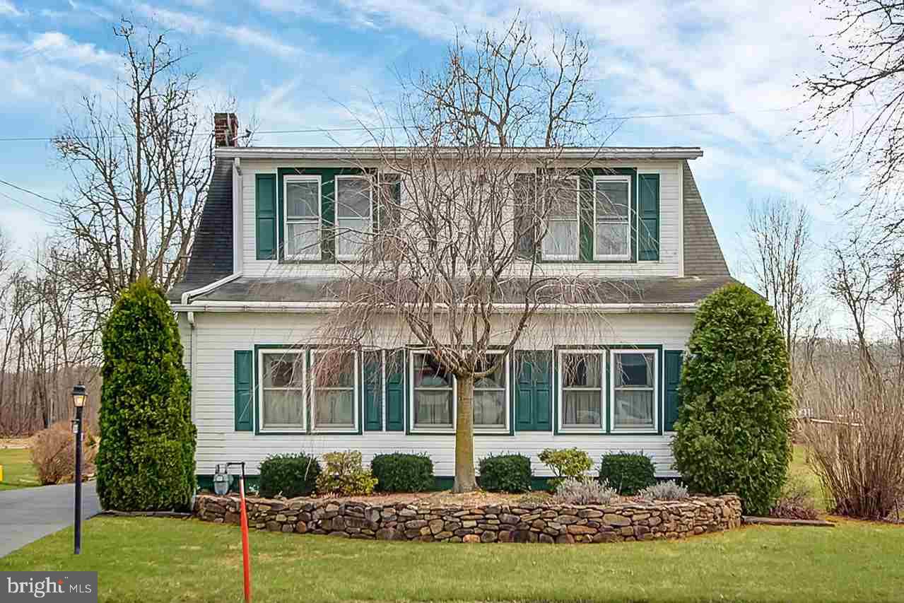 4322 Fairfield Road Fairfield, PA 17320 - Photo 3 of 25