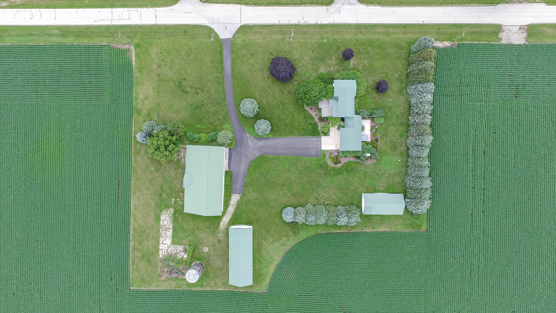 10732 Rimsnider Road Hinckley, IL 60520 - Photo 8 of 44