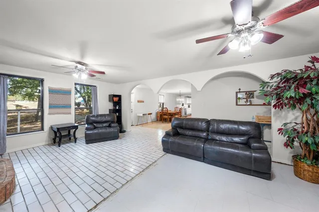 $335,000 | 9965 County Road 2440, Terrell, TX 75160