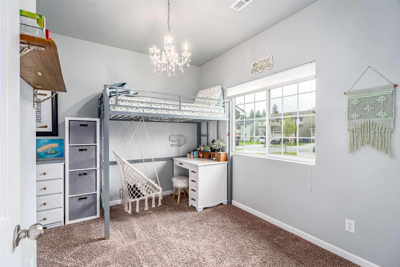 809 East Paske Road Colbert, WA 99005 - Photo 14 of 19