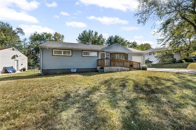 $195,500 | 11405 Greenwood Road, Kansas City, MO 64134