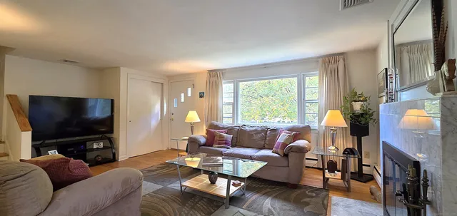 $1,075,000 | 483 Main Street, Westport, CT 06880