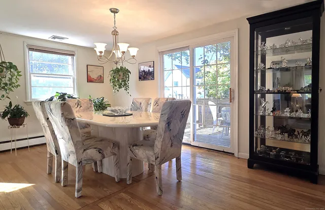 $1,075,000 | 483 Main Street, Westport, CT 06880