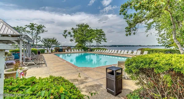 $675,000 | 200 Herons Bay Circle, Madison, MS 39110