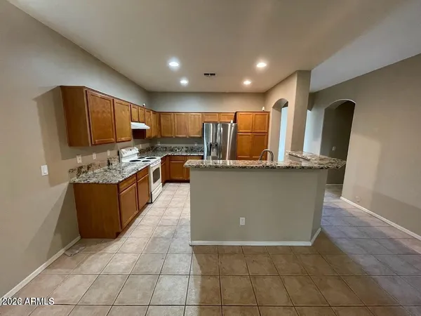 $2,345 | 3095 East Merlot Street, Gilbert, AZ 85298